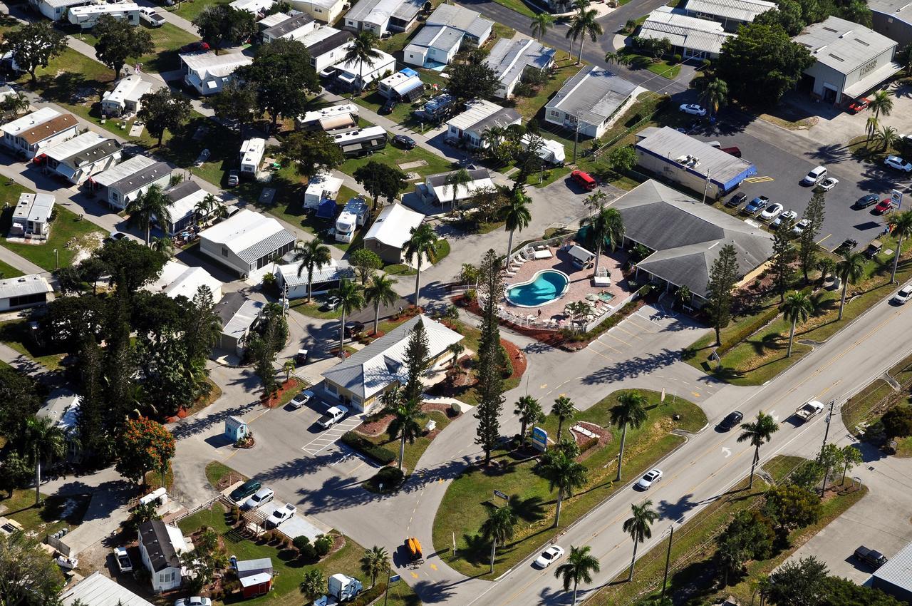 Fort Myers Beach Resort Two-Bedroom Park Model 4 Harlem Heights Eksteriør billede